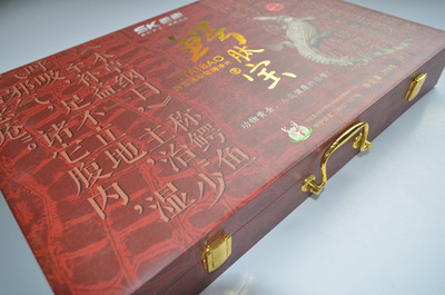 廣州萬形紙品包裝 木質特色禮盒訂做，含金屬扣設計與市場暢賣